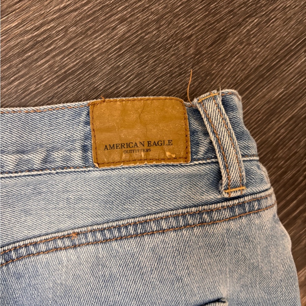 American Eagle Outfitters Light Blue Distressed Boyfriend Jeans - Picture 11 of 11